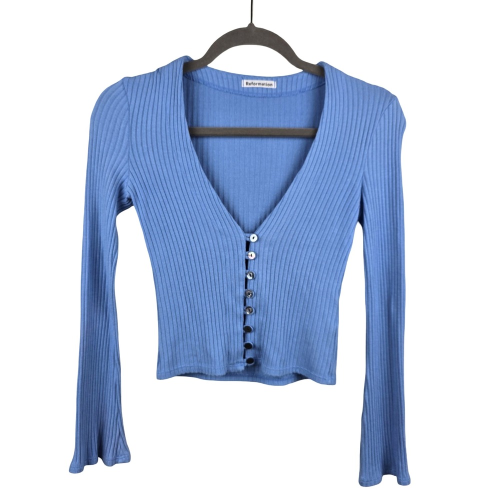 Reformation Gellar Top Women XS Blue Y2K Ribbed Knit Bell Sleeves Feminine Pearl